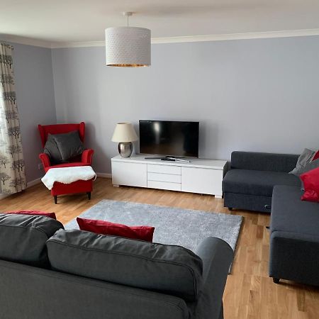 Flat One, 212 Eaglesham Road, East Kilbride, Glasgow Zewnętrze zdjęcie
