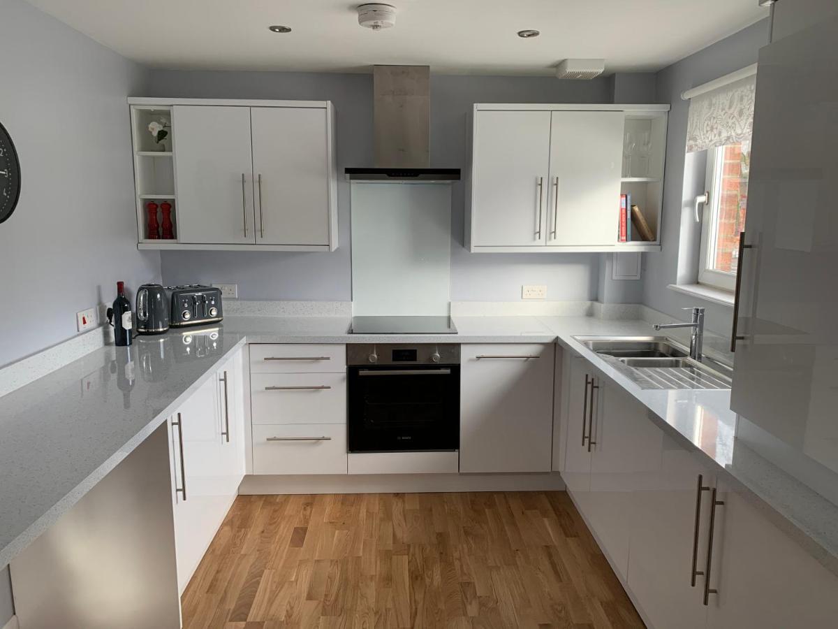 Flat One, 212 Eaglesham Road, East Kilbride, Glasgow Zewnętrze zdjęcie